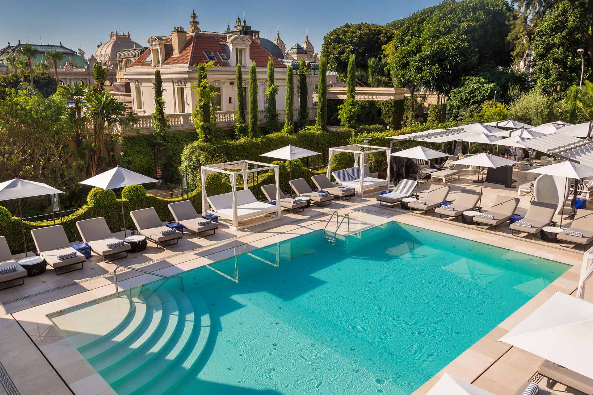 Zia returns to Hotel Metropole Monte-Carlo