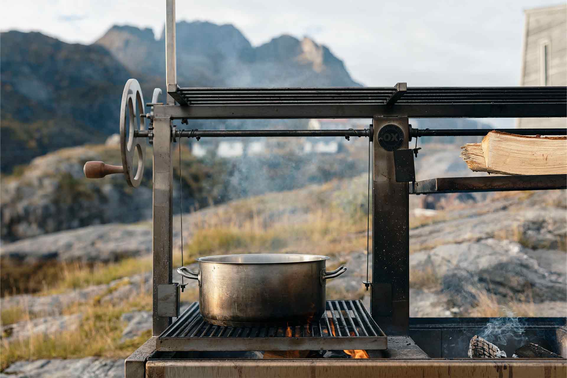 Kitchen on the Edge at Holmen Lofoten